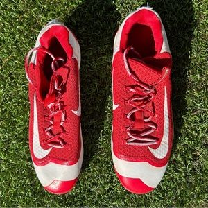 Nike Air Red/White Huarache Swoosh Metal Baseball Cleats Sz(13)